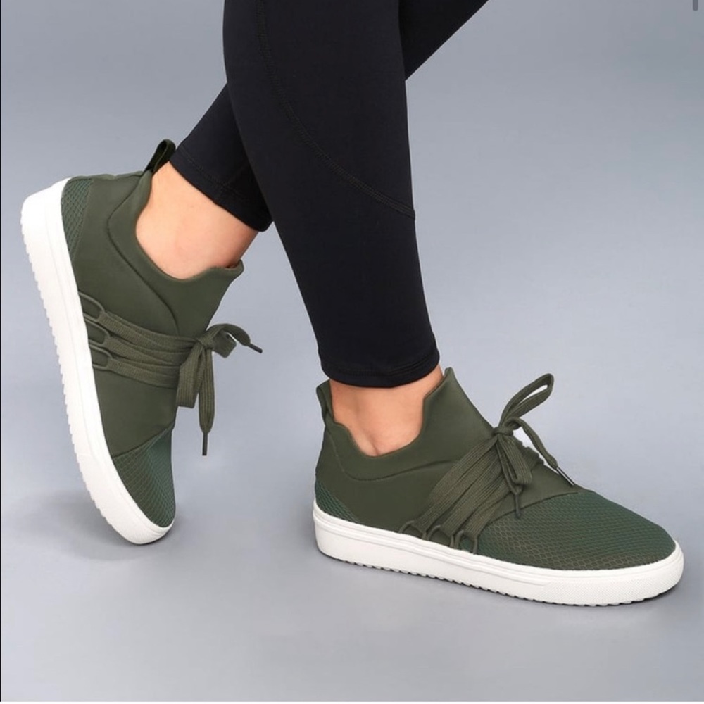 Steve Madden Lancer Olive Sneaker